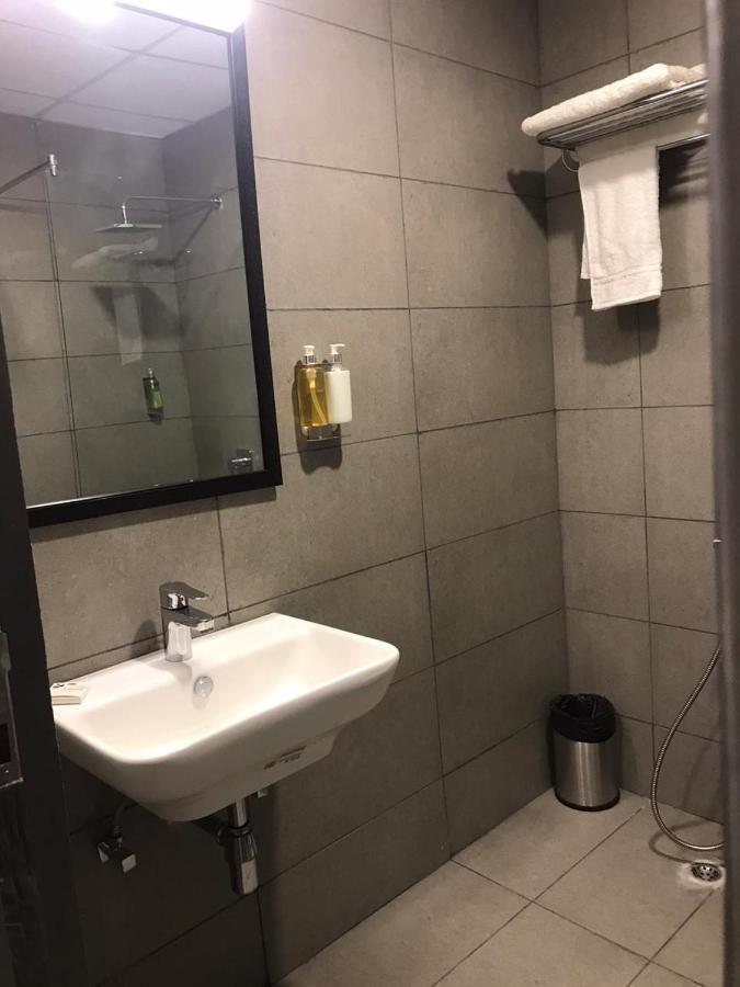 Hotel Aarkay Palace Badarpur Exteriér fotografie