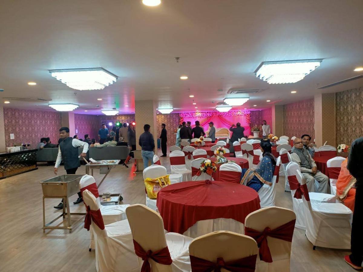 Hotel Aarkay Palace Badarpur Exteriér fotografie
